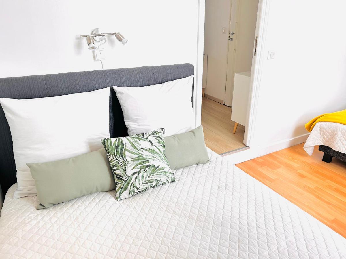 1 Bedroom Flat With Balcony Cannes Center Croisette 6Ppl Экстерьер фото